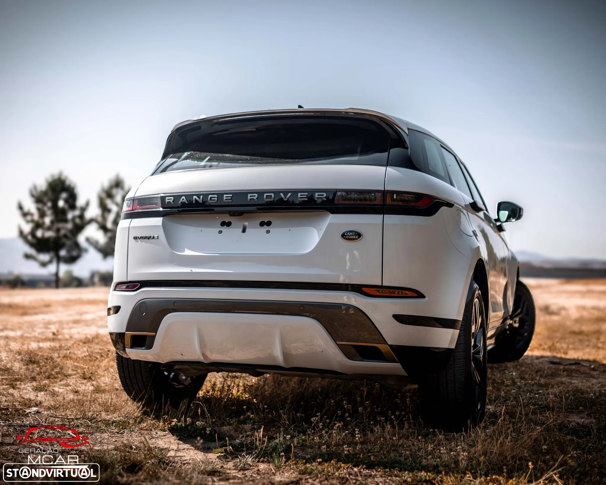 Land Rover Range Rover Evoque P300e R-Dynamic S - 9