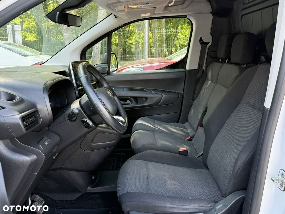 Toyota Proace City - 11