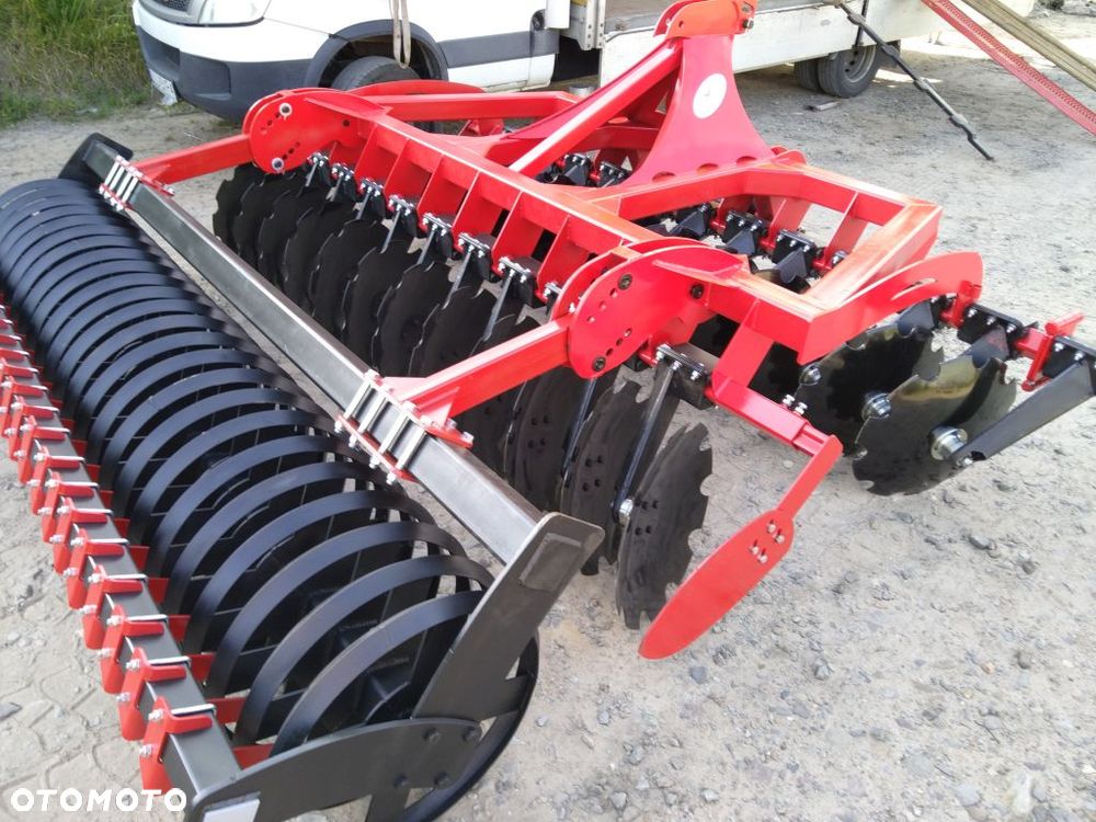Inny BRONA Talerzowa agregat talerzowy talerzówka szerokości od 2,m 2,5m 3,0m 4.0m 6.0 składana hydraulicznie składana hydraulicznie - 6