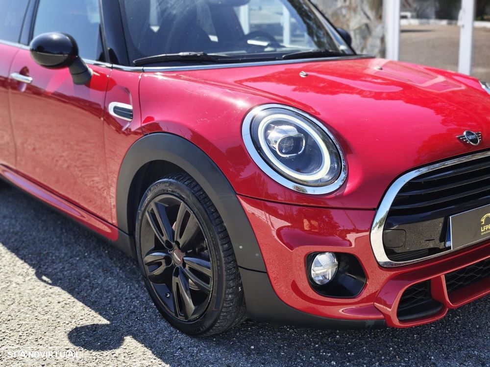 MINI 5 Portas Cooper D - 19