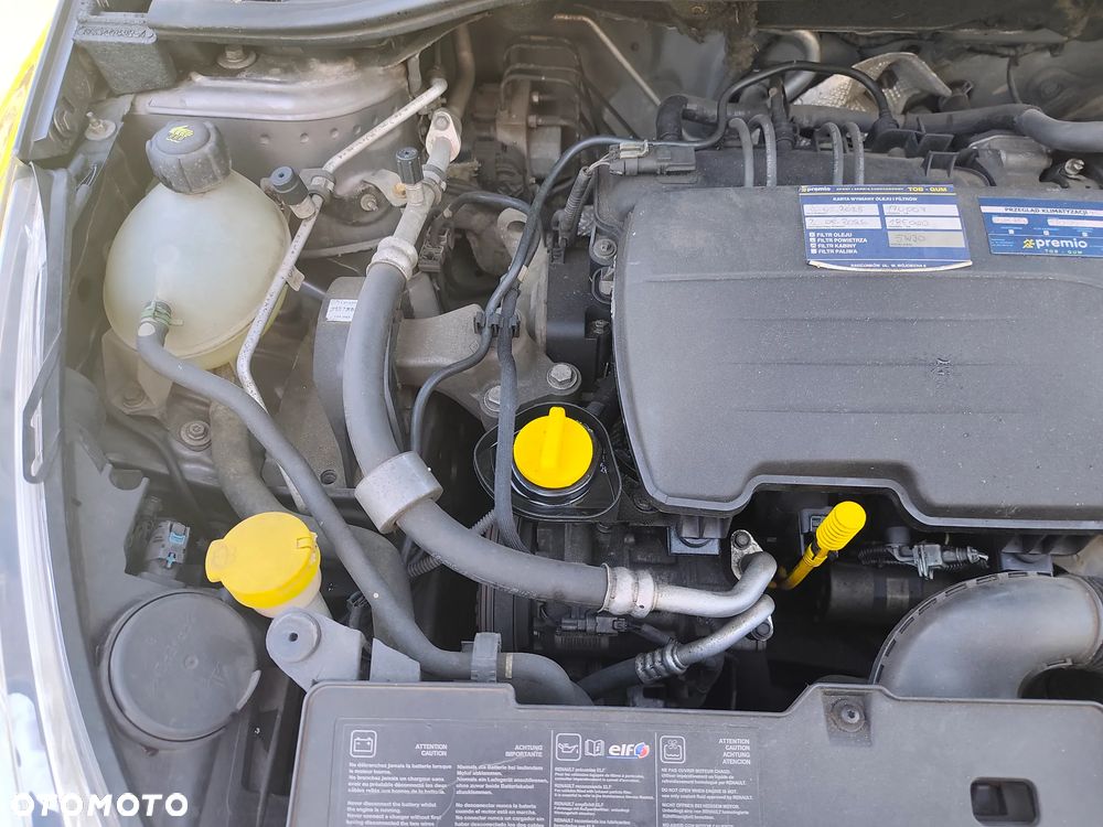 Renault Clio - 23
