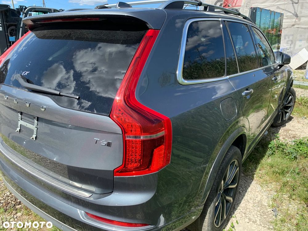 Volvo XC 90 T6 AWD Geartronic Momentum - 8