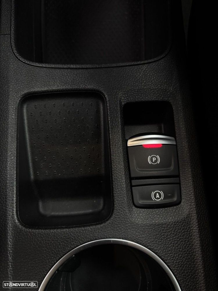Renault Captur 1.6 E-Tech Plug-In Intens - 30