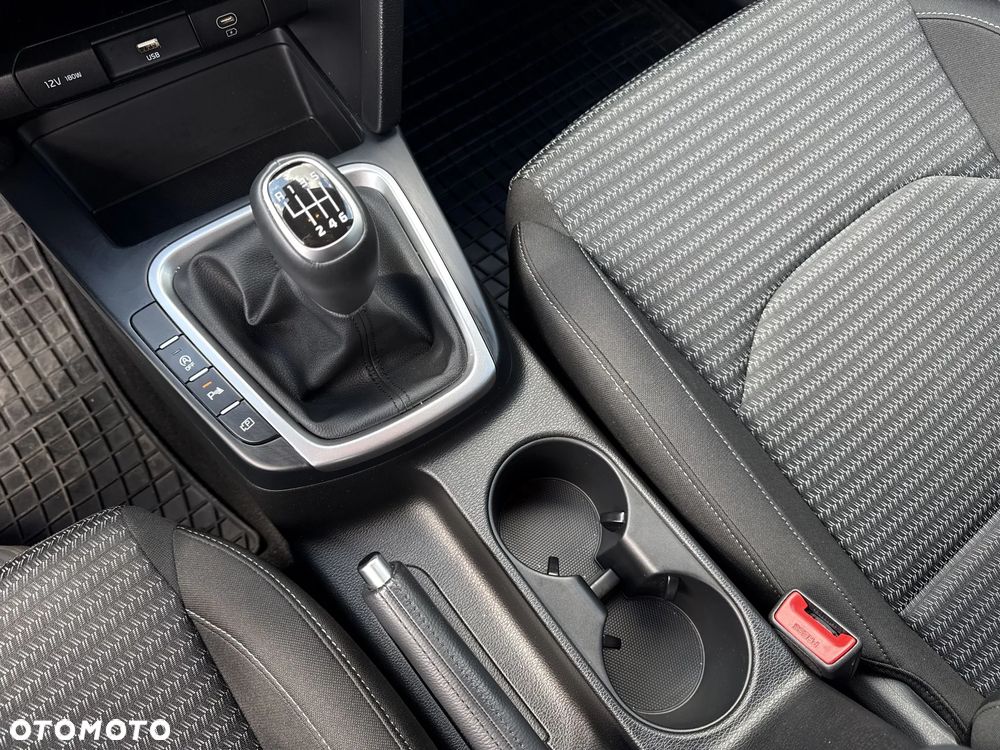 Kia XCeed 1.5 T-GDI M - 16