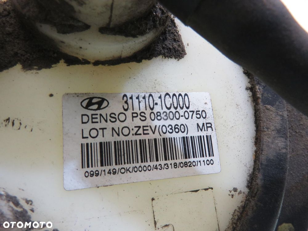 POMPA PALIWA HYUNDAI GETZ 1.1 311101C000 083000750 - 2