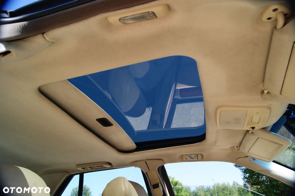 Cadillac Seville - 27