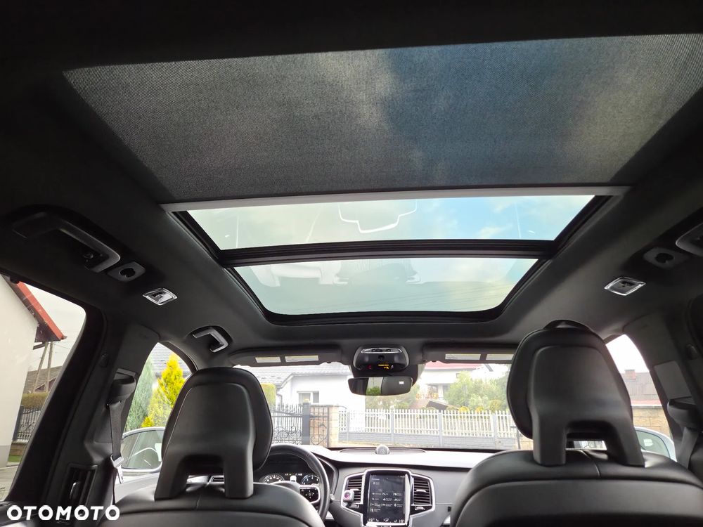 Volvo XC 90 T6 AWD R-Design 7os - 33