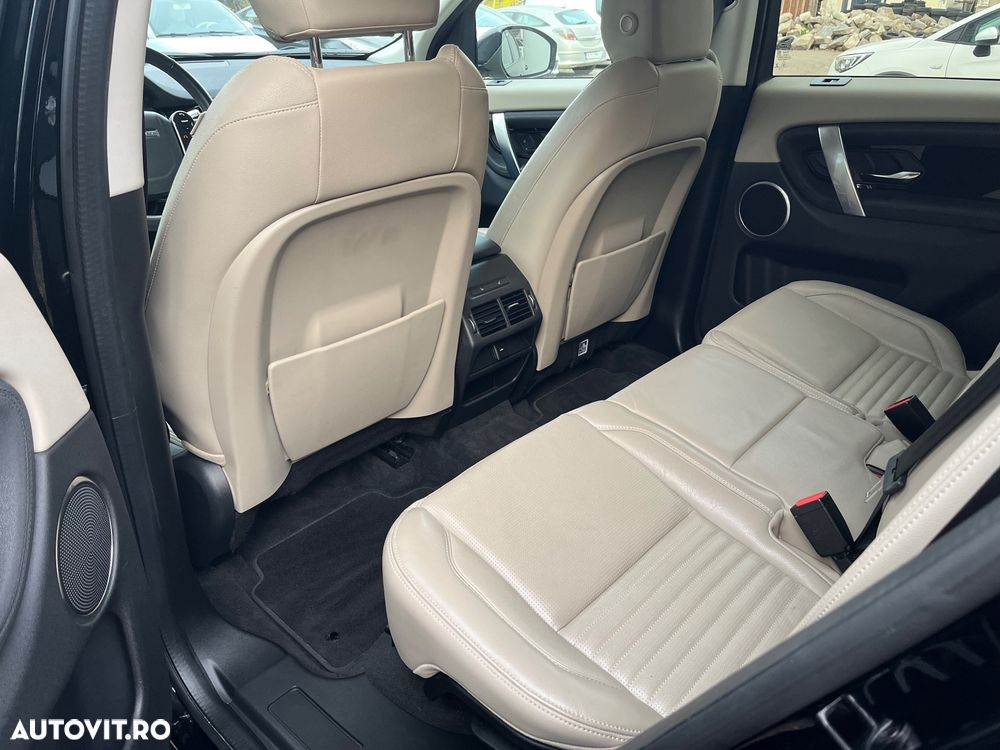 Land Rover Discovery Sport 2.0 D150 MHEV SE - 11