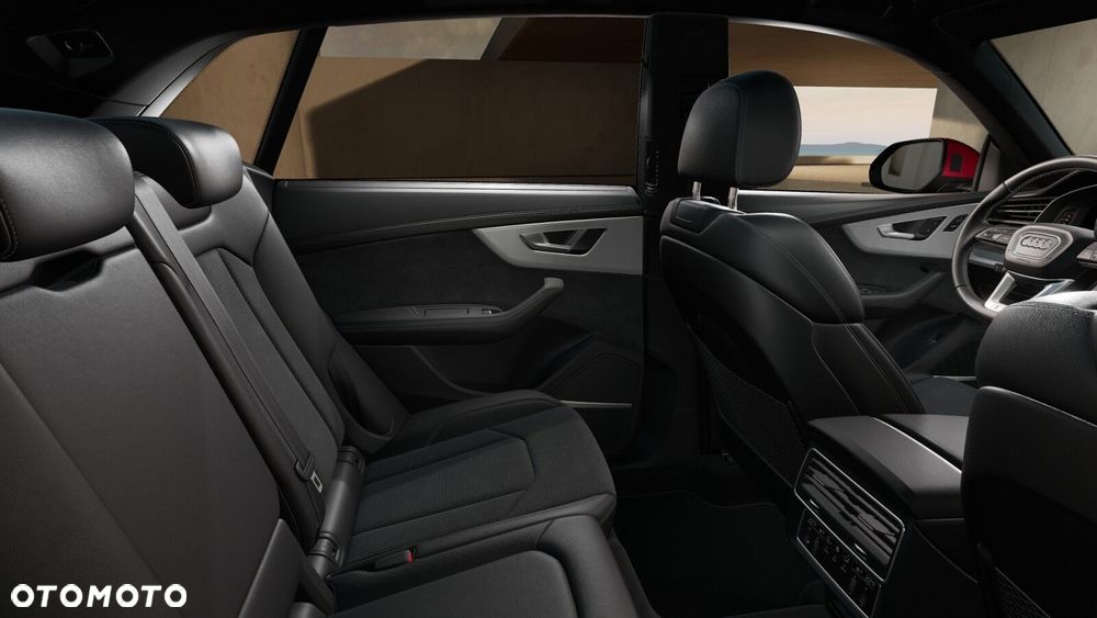 Audi Q8 - 12