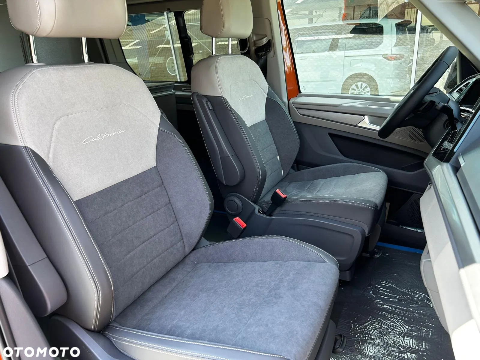 Volkswagen California - 15