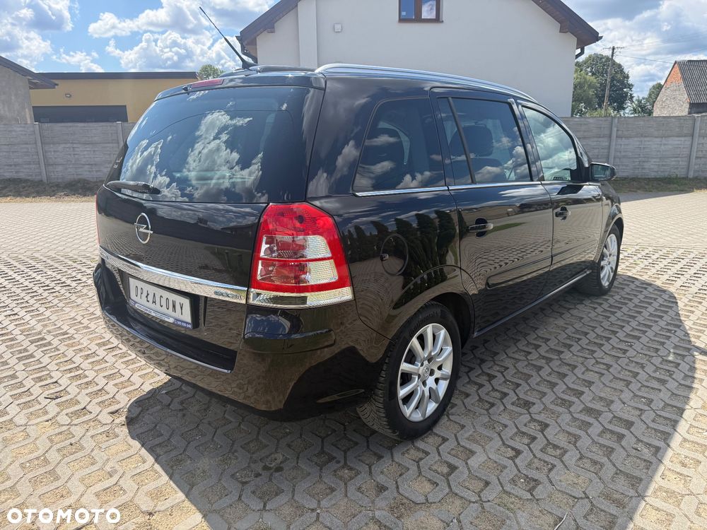 Opel Zafira 1.6 - 5