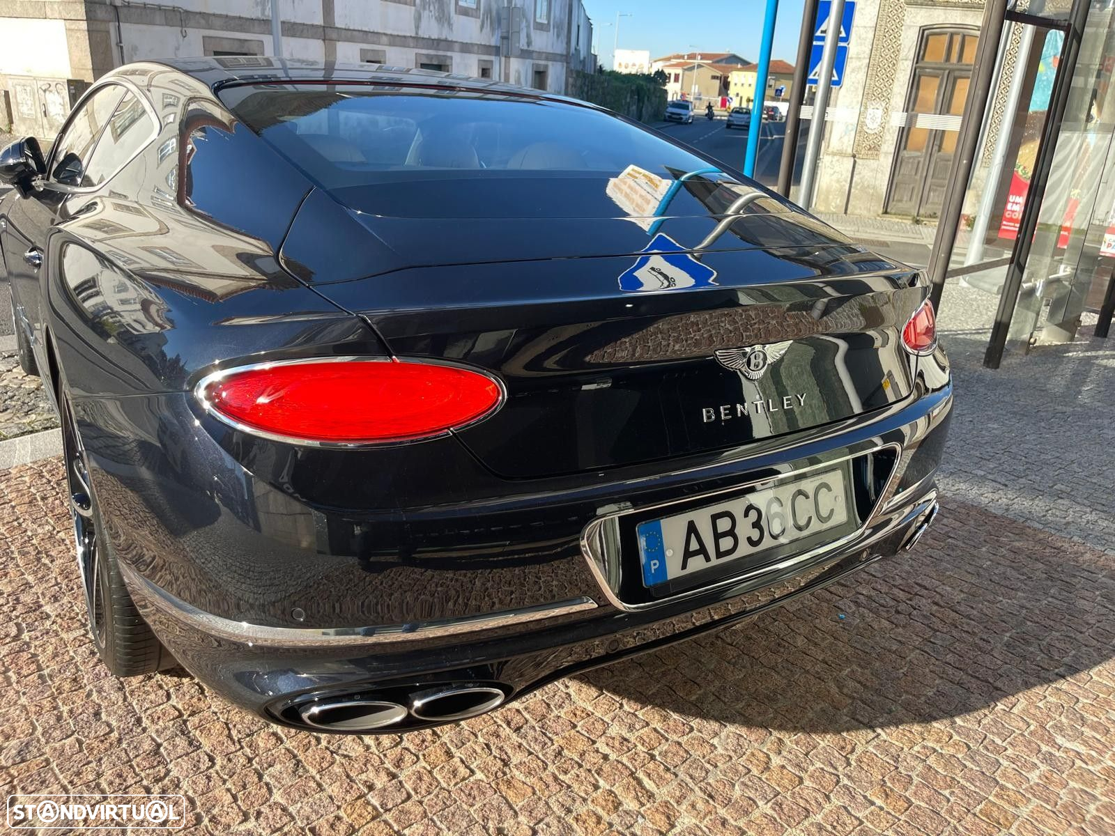 Bentley Continental GT V8 - 13