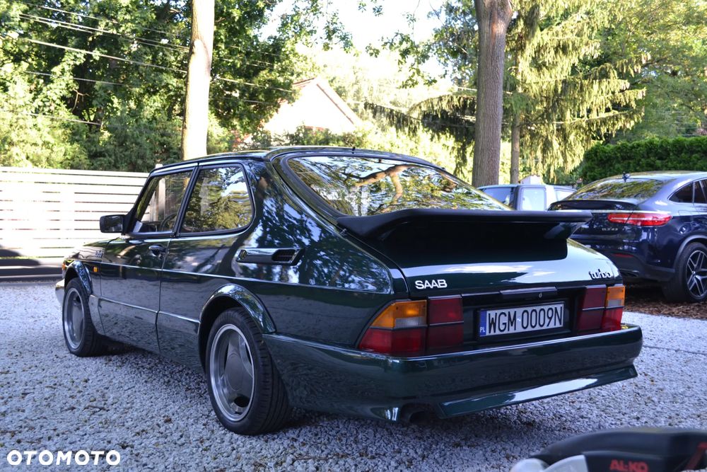 Saab 900 - 36