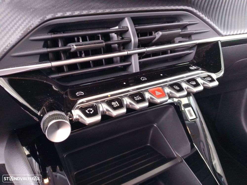 Peugeot 208 1.2 PureTech Active - 21