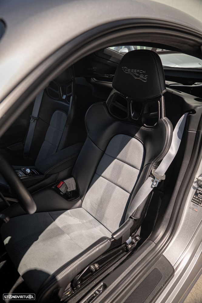 Porsche 718 Cayman GT4 RS - 18