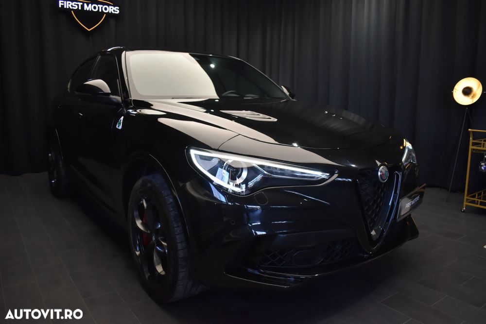 Alfa Romeo Stelvio 2.9 V6 Turbo AWD AT8 Quadrifoglio - 3