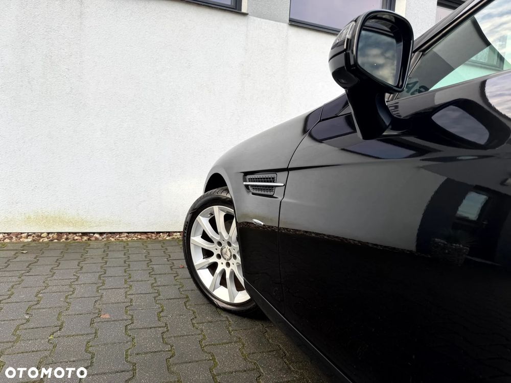 Mercedes-Benz SLK 200 (BlueEFFICIENCY) 7G-TRONIC - 36