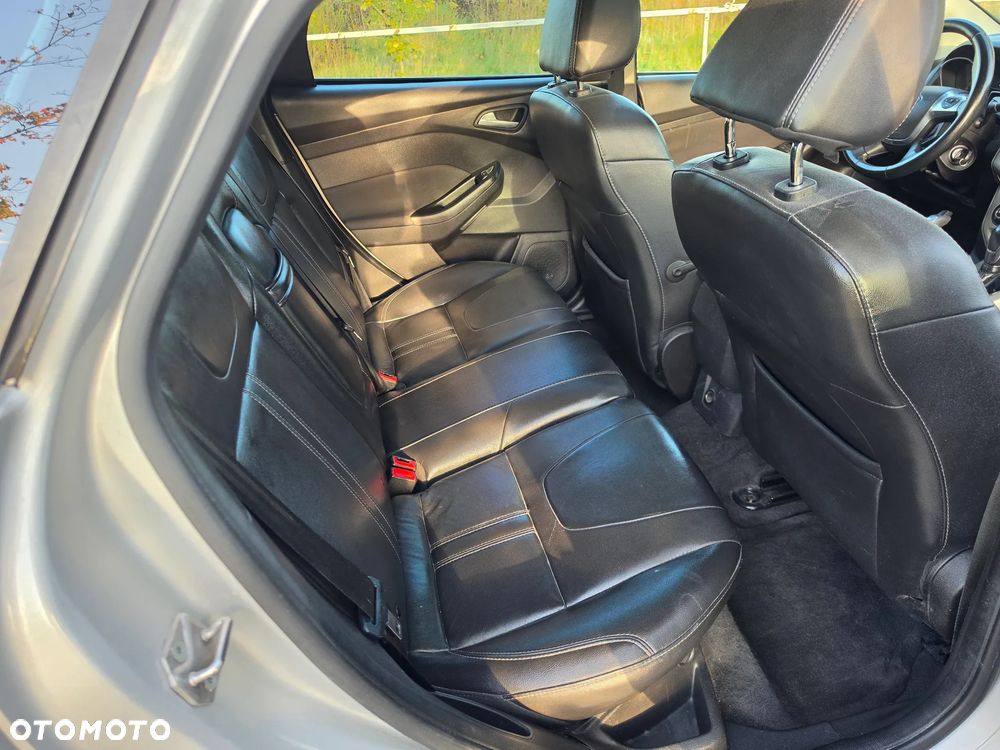 Ford Focus - 19
