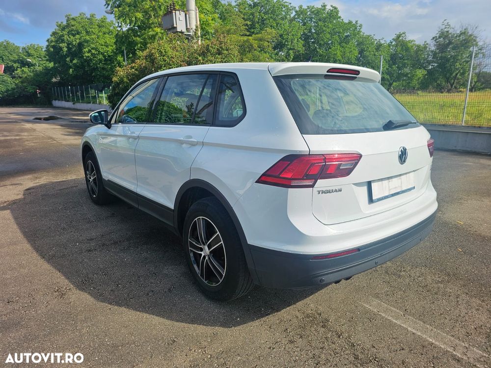 Volkswagen Tiguan 2.0 TDI 4Mot Highline - 5