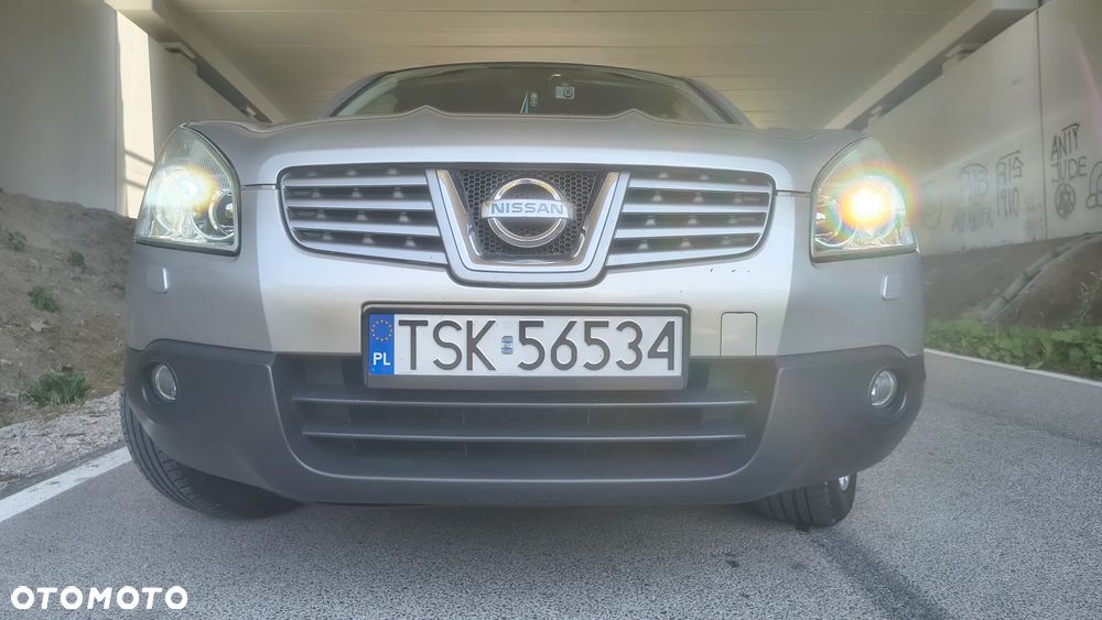 Nissan Qashqai 2.0 4x4 Tekna - 4
