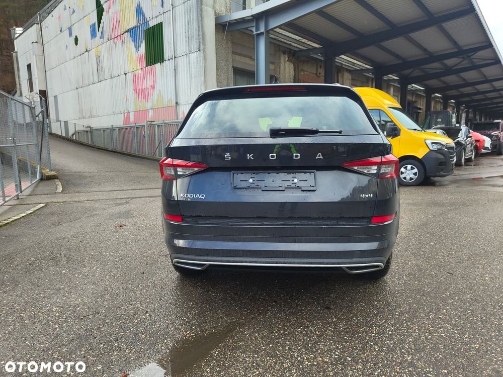 Skoda Kodiaq 2.0 TSI 4x4 DSG Sportline - 6