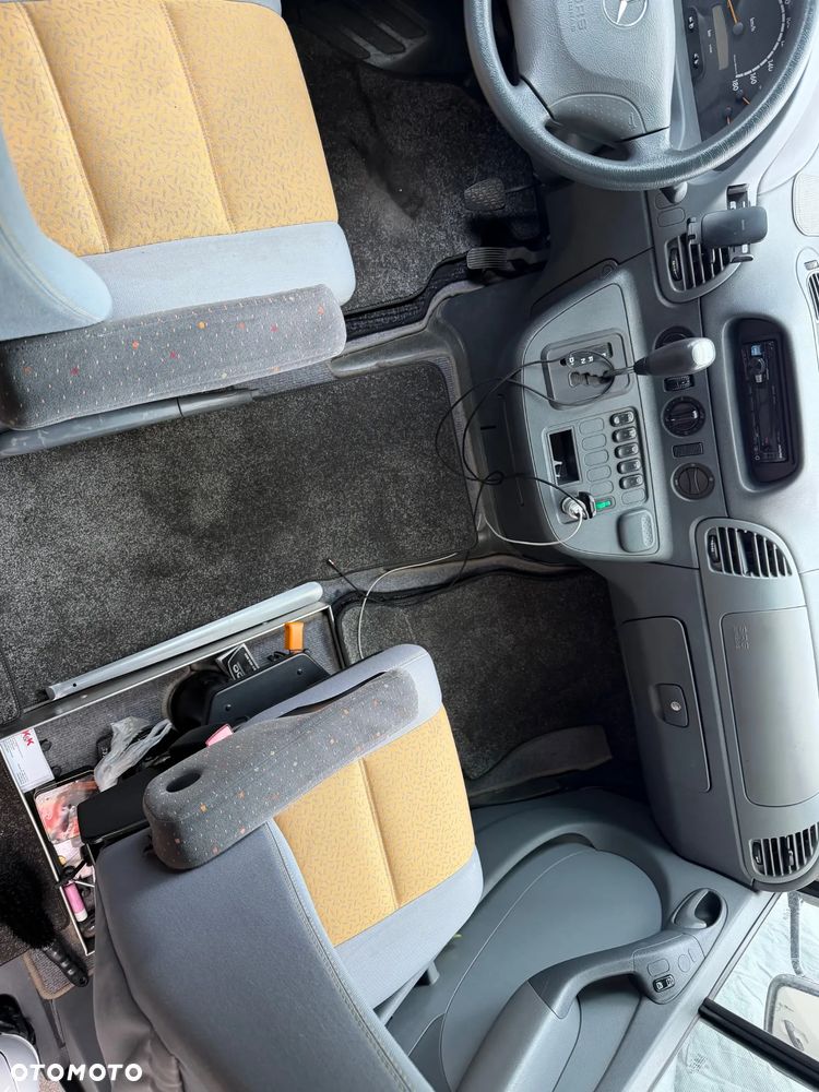 Mercedes-Benz Sprinter - 7