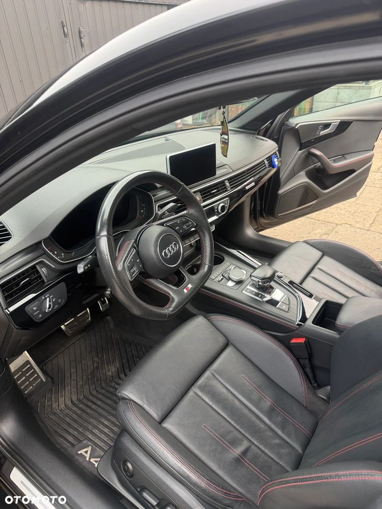 Audi A4 Limousine - 6