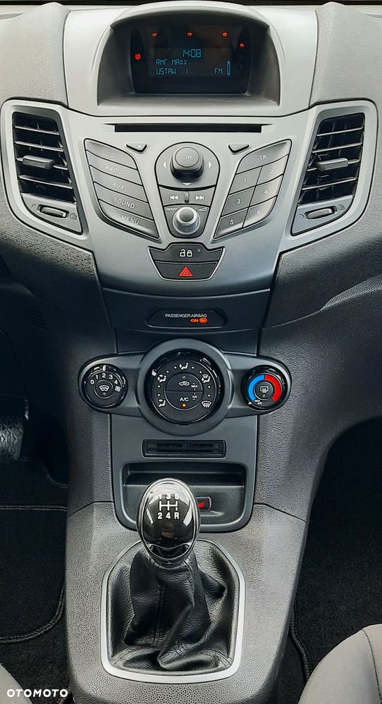 Ford Fiesta 1.25 Ambiente - 8