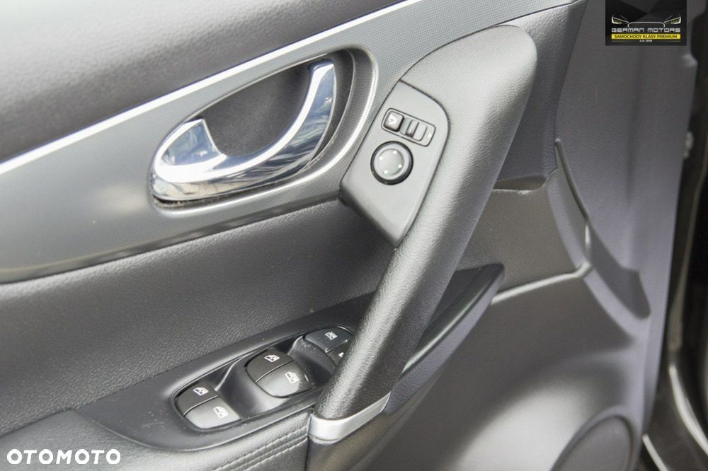 Nissan Qashqai 1.3 DIG-T DCT TEKNA - 28