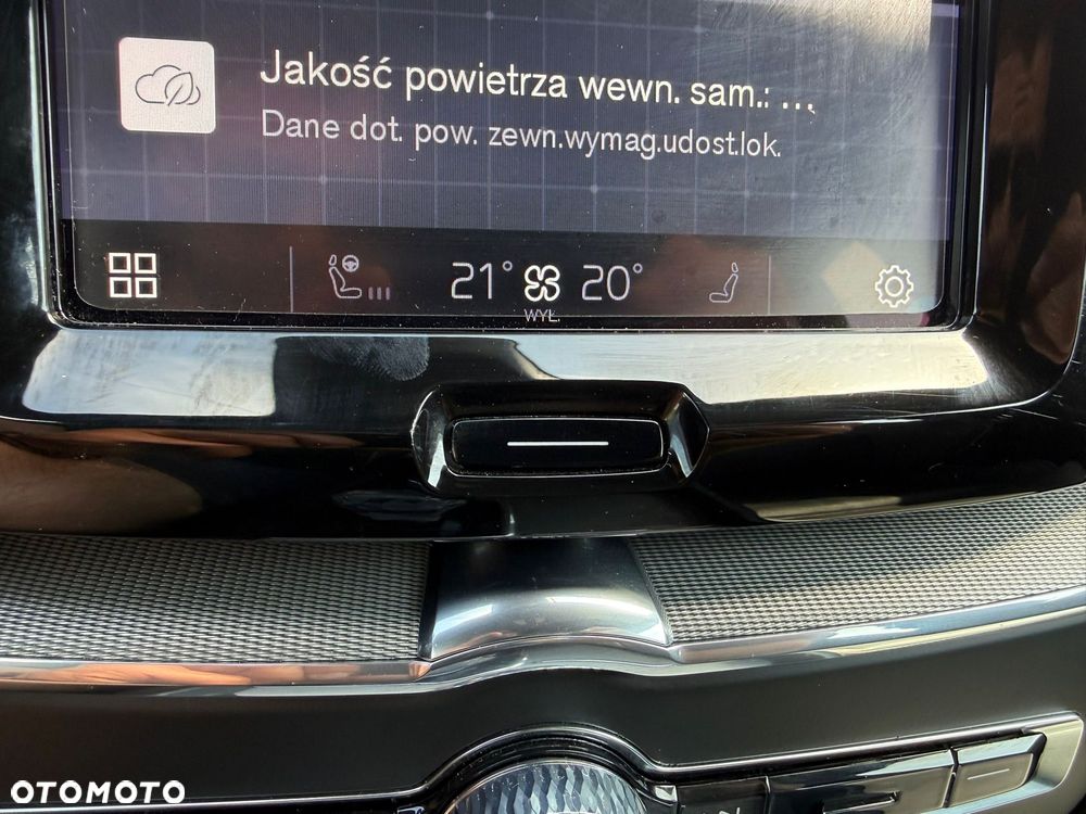 Volvo XC 60 ver-b4-d-awd-plus-dark - 20