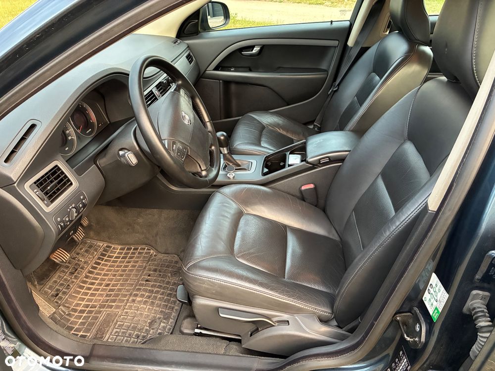 Volvo V70 - 9