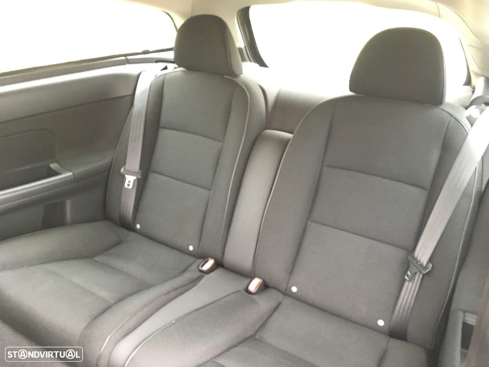 Volvo C30 1.6 D2 Momemtum Start/Stop - 11