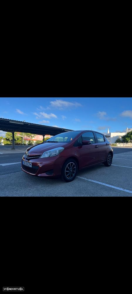 Toyota Yaris 1.0 VVT-i Sol High Pack - 1