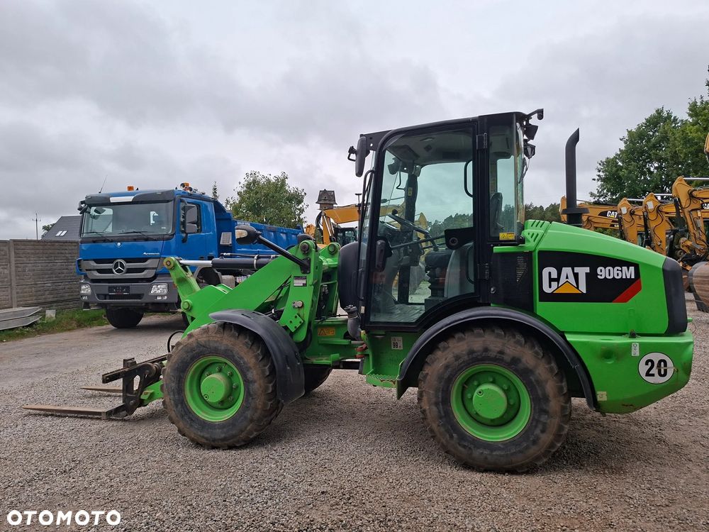 Caterpillar CAT 906 M - 3