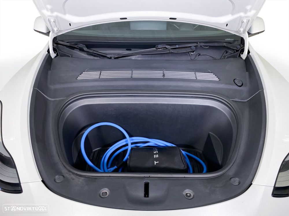 Tesla Model Y Long Range Tração Integral - 21