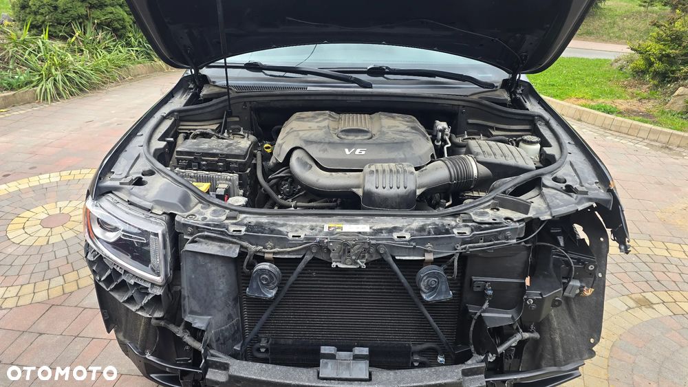 Jeep Grand Cherokee - 13