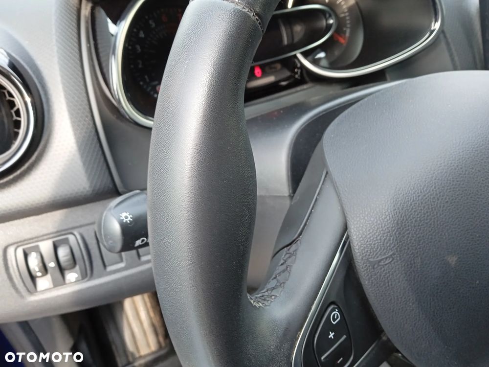 Renault Clio 1.2 16V Alize - 12