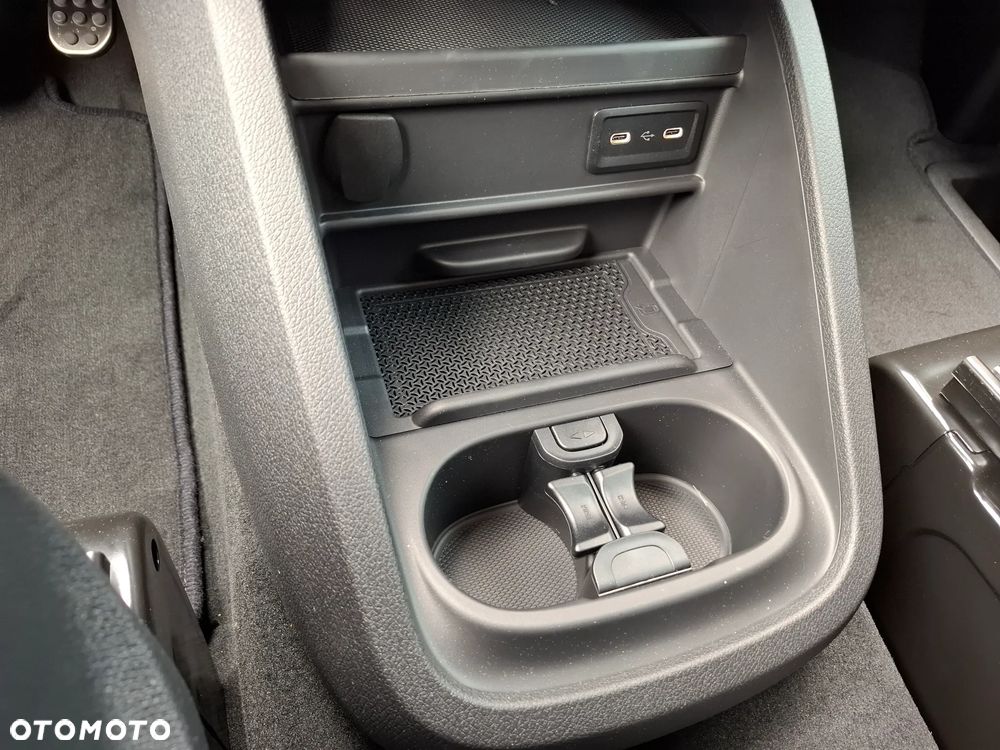 Mercedes-Benz Klasa V 250 d 9G-Tronic Style (d³ugi) - 36