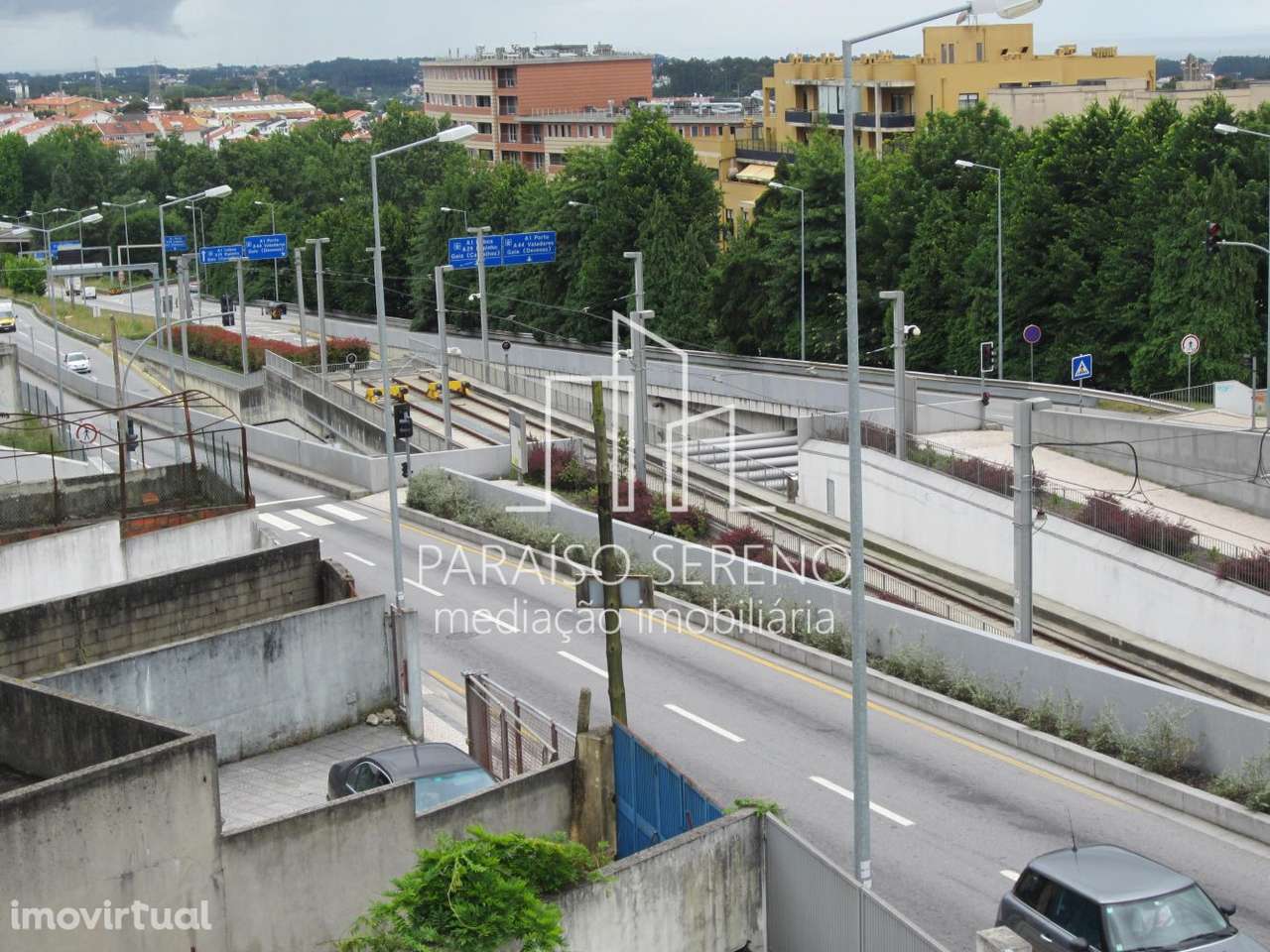 Prédio para recuperar em Santo Ovídio - Grande imagem: 5/6
