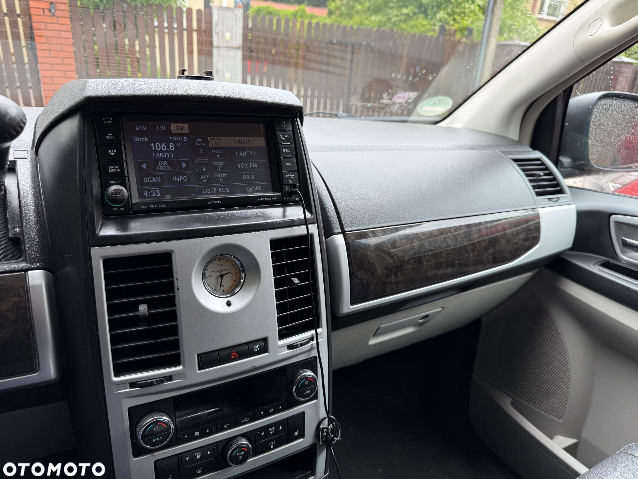 Chrysler Grand Voyager 2.8 CRD Automatik Touring - 11