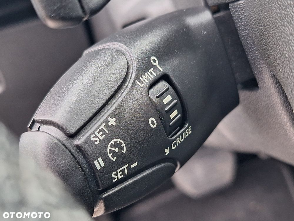Citroën C3 Pure Tech e-VTi 82 ETG Exclusive - 27