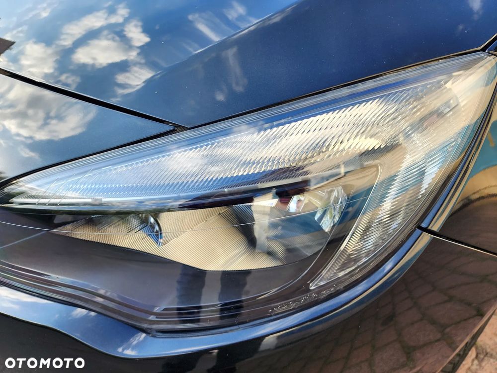 Opel Astra 1.4 Turbo 150 Jahre - 15