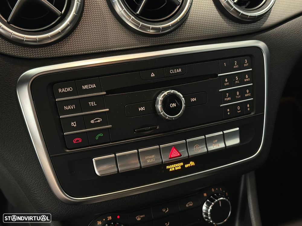 Mercedes-Benz CLA 200 d Shooting Brake Urban Aut. - 20