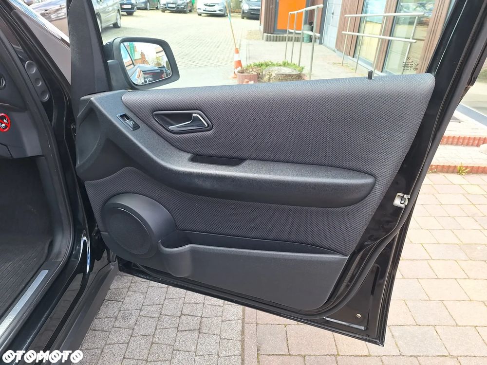 Mercedes-Benz Klasa A 180 CDI Elegance - 15