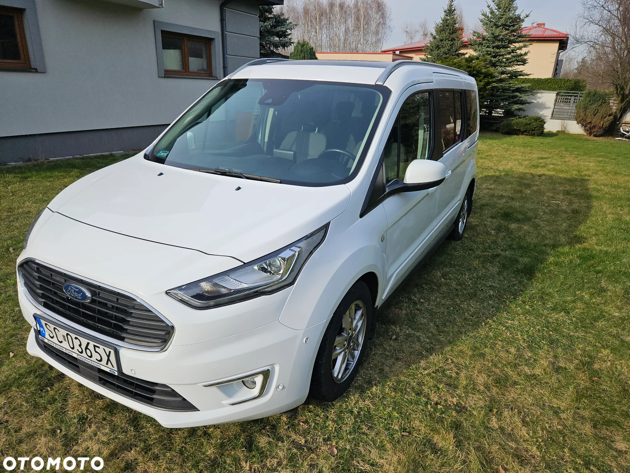 Ford Tourneo Connect Gr 1.5 TDCi Titanium PowerShift - 32