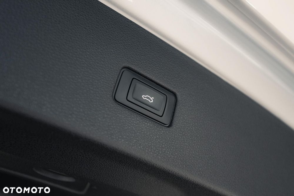 Audi Q8 45 TDI mHEV Quattro Tiptronic - 37