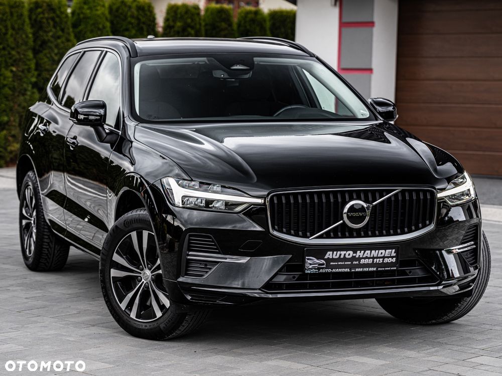 Volvo XC 60 B4 D AWD Geartronic Momentum Pro - 2