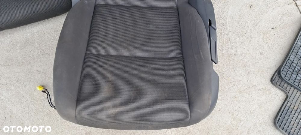 Fotele Fotel Kanapa Welur VW Golf V 5 5-Drzwi - 5