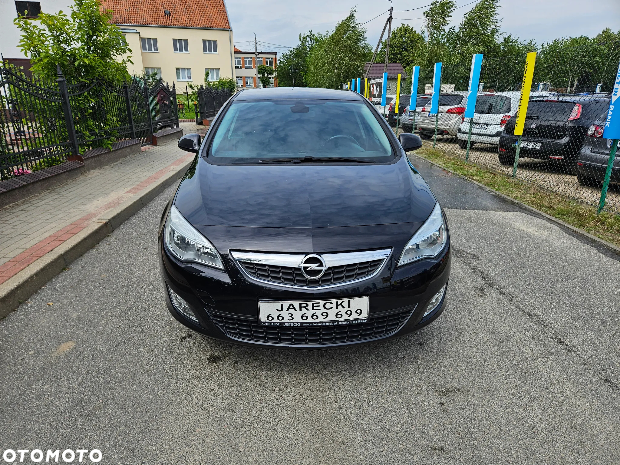 Opel Astra - 2