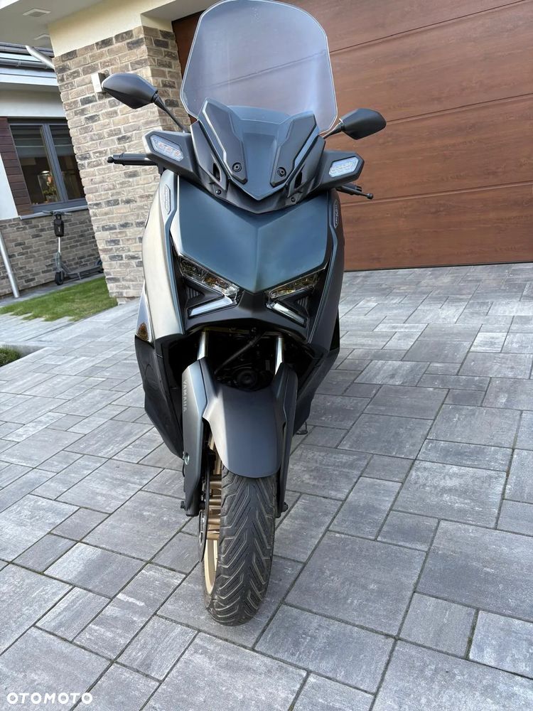 Yamaha X-max - 2